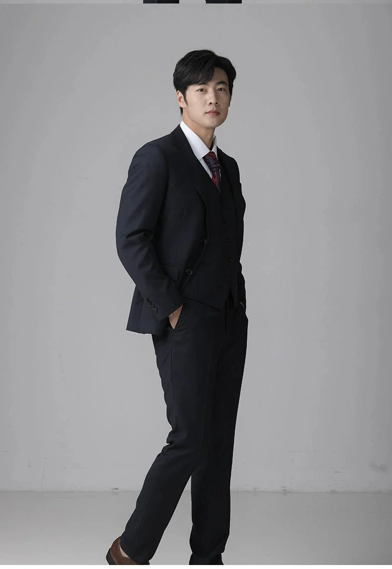 Luxurious Tailored Wool Wedding Suit For Men Three Piece Custom Fit - Image 5