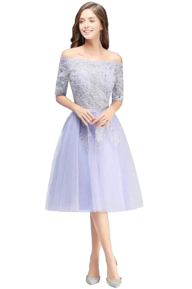 A-line Bateau Tulle Prom Dress with Appliques - Image 4
