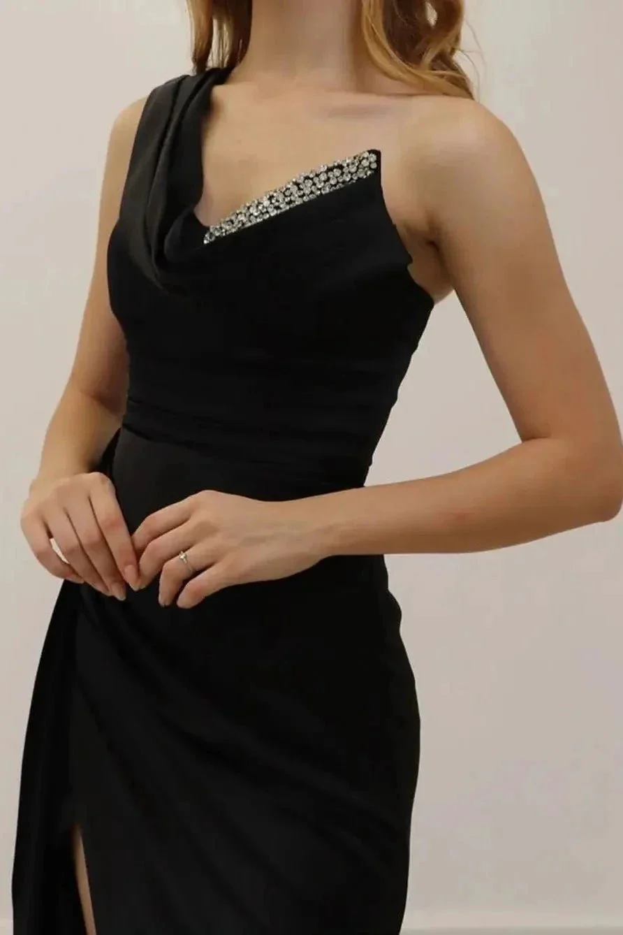 A-line Black One Shoulder Glitter Sleeveless Prom Dress With Slit - Image 4