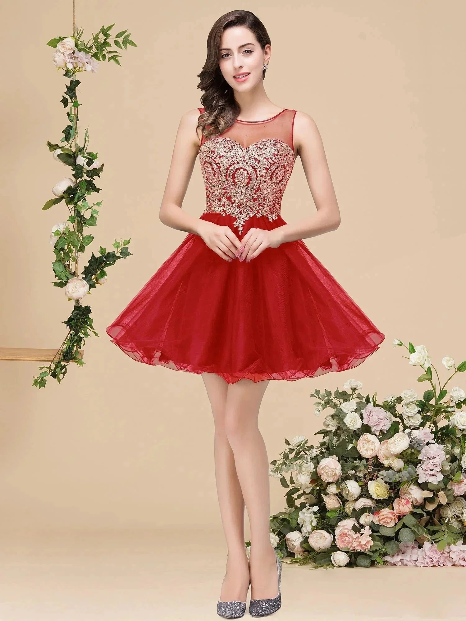 A-line Crew Short Sleeveless Appliques Prom Dresses - Image 4