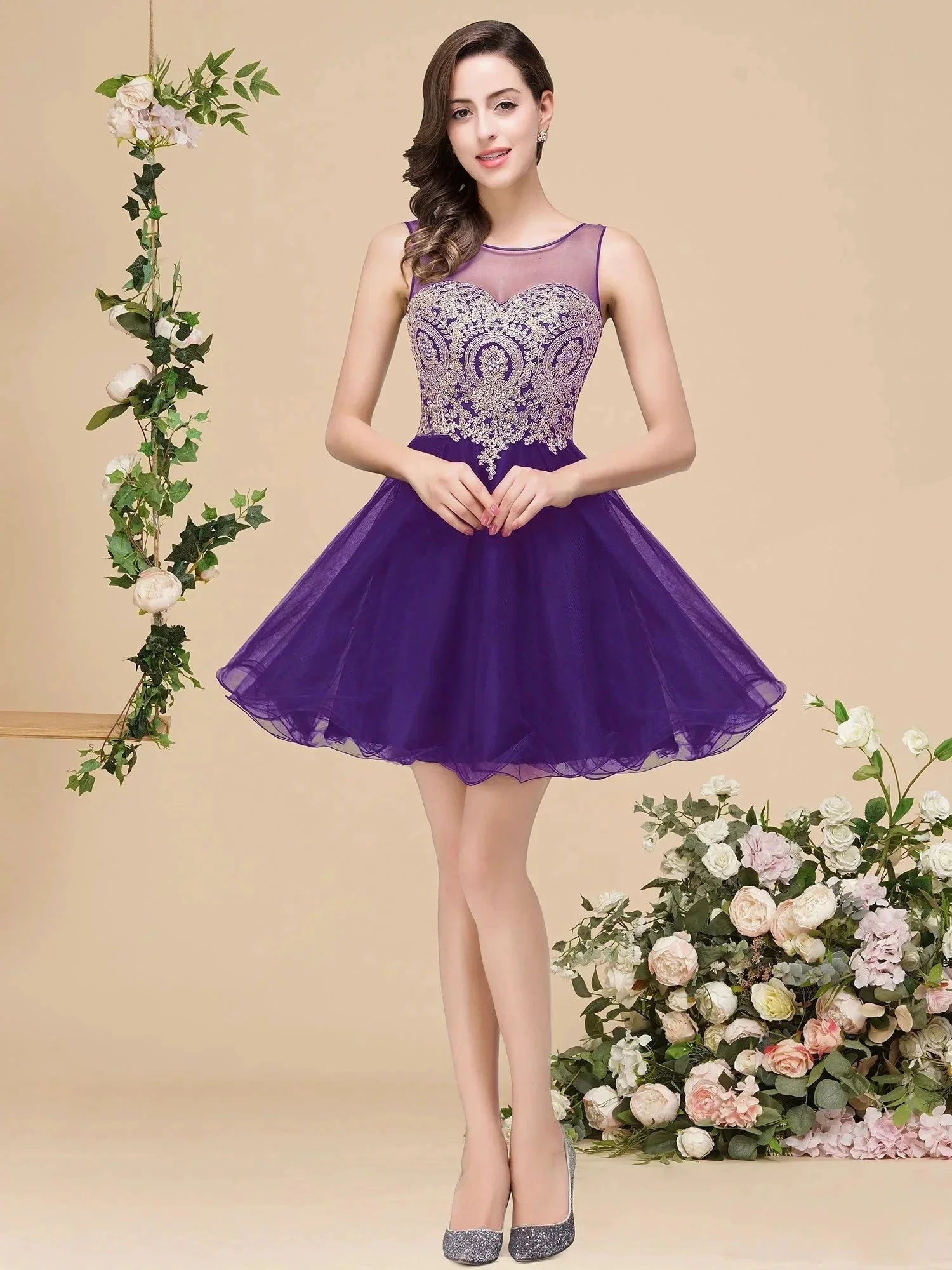A-line Crew Short Sleeveless Appliques Prom Dresses - Image 9