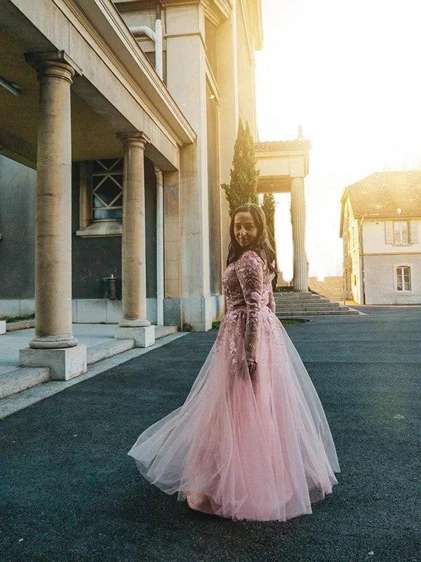 A-Line/Elegant Tulle Applique Long Sleeves V-neck Floor-Length Prom Dresses - Image 2