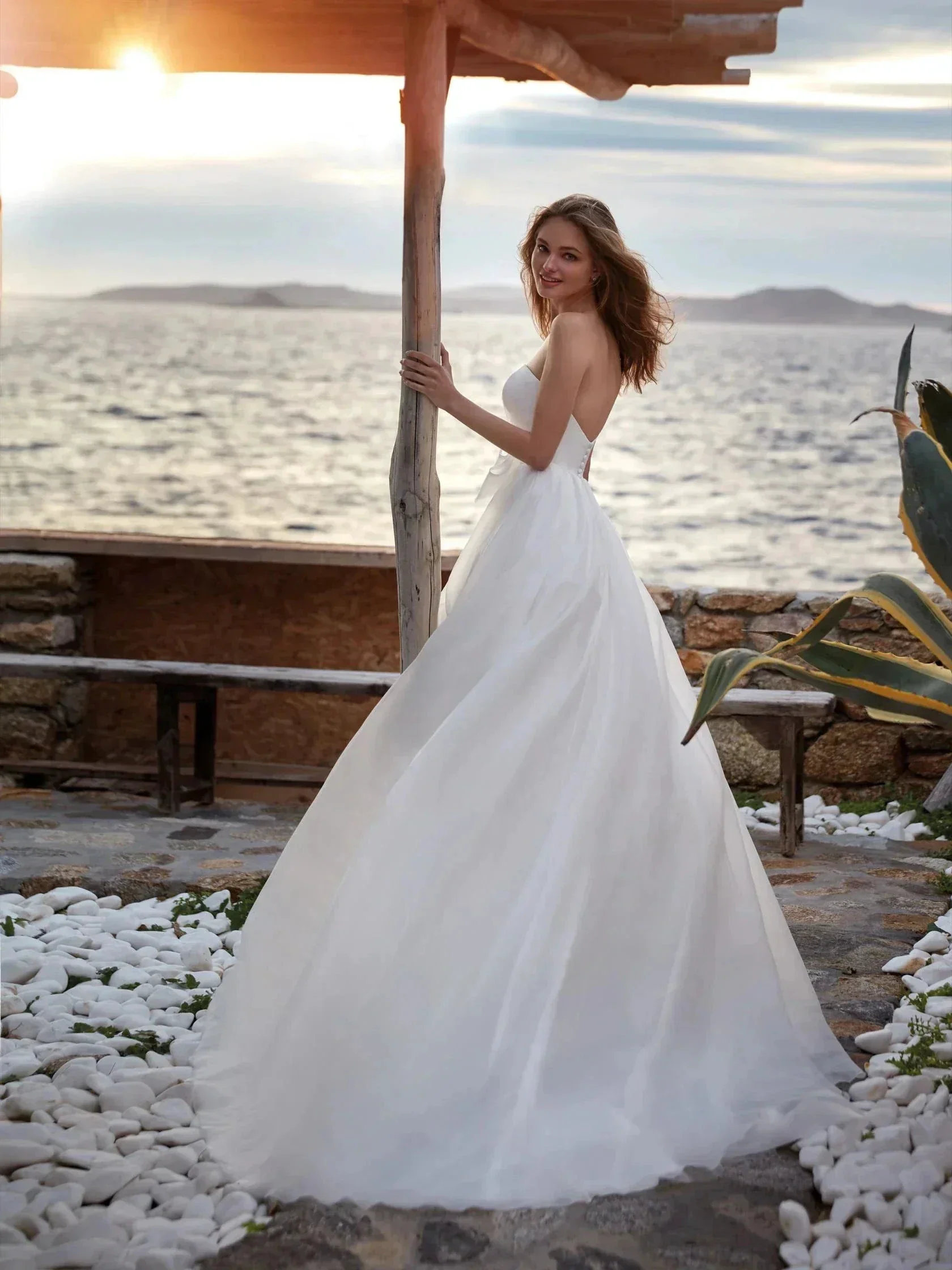 A-Line Gorgeous Round Neck Wedding Dresses Women's Sexy Sleeveless Formal Beach Party Bridal Gowns Plus Size Vestido De Casament - Image 3