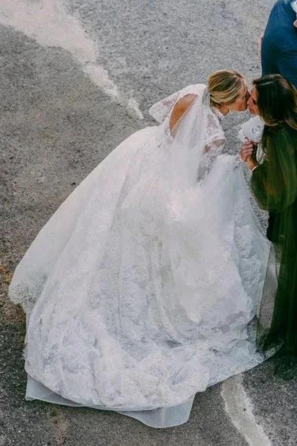 A-Line Long Sleeve Square Neck Floor-Length Tulle Open Back Wedding Dresses with Lace - Image 5