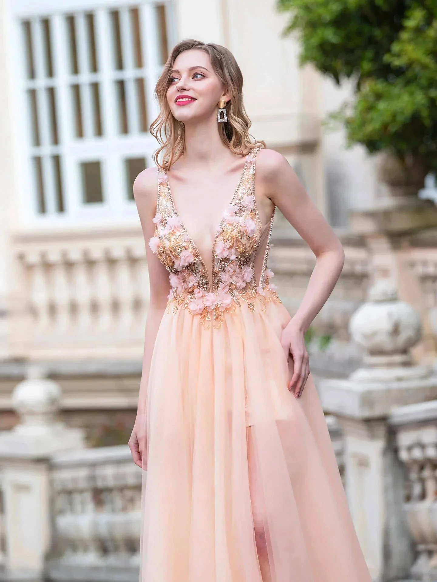 A-line Luxurious Fashion Sexy V-neck Formal Evening Dresses Sleeveless Floor Length Prom Dresses - Image 3