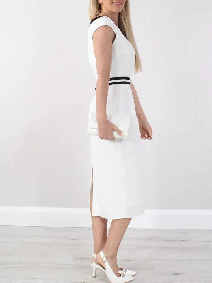 A-Line/Princess Round Neck Tea-Length Mother of the Bride Dresses - Image 3