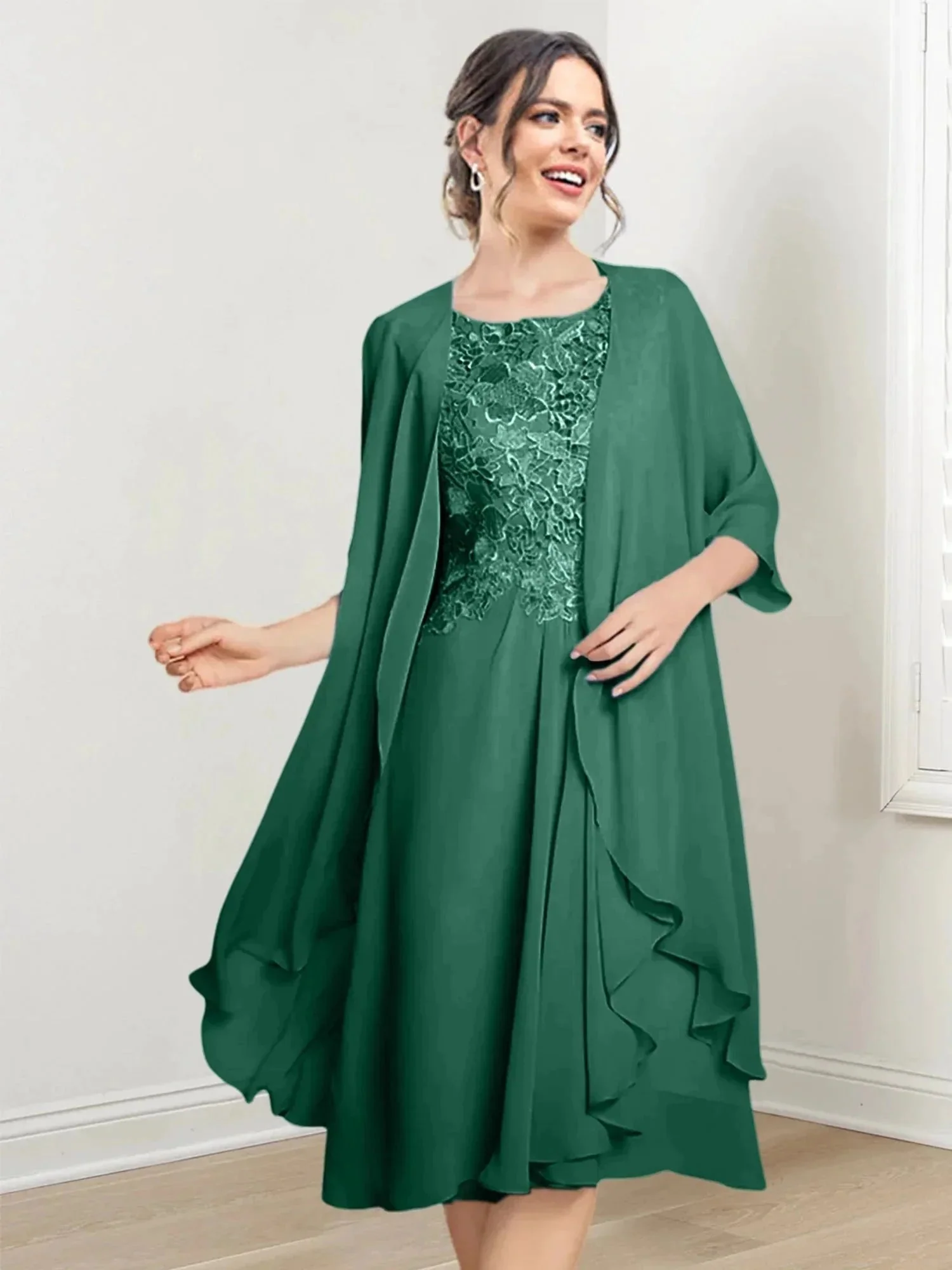 A-Line/Princess Scoop Knee-Length Mother of the Bride Dresses - Image 15