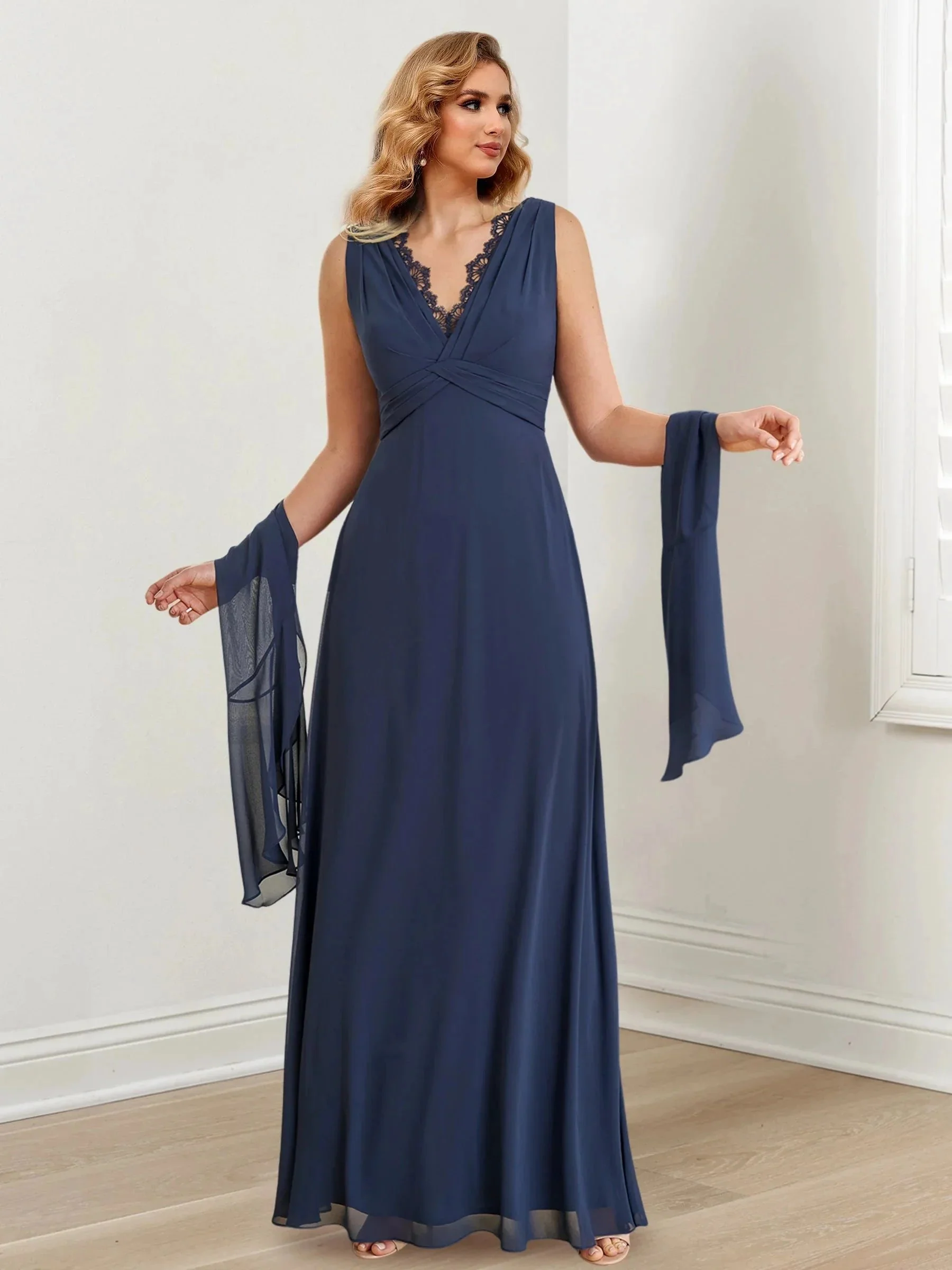 A-Line/Princess V-Neck Floor-Length Mother of the Bride Dresses - Image 4