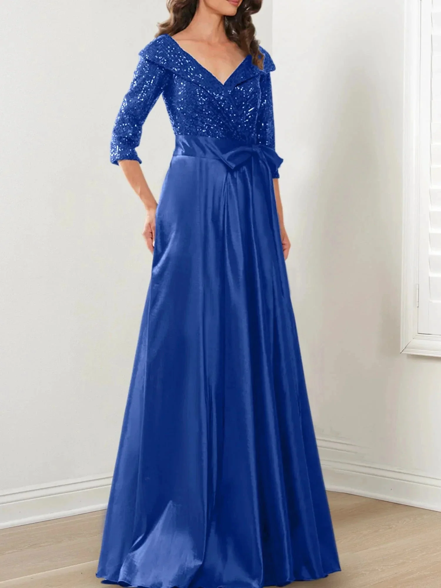 A-Line/Princess V-Neck Floor-Length Mother of the Bride Dresses - Image 17