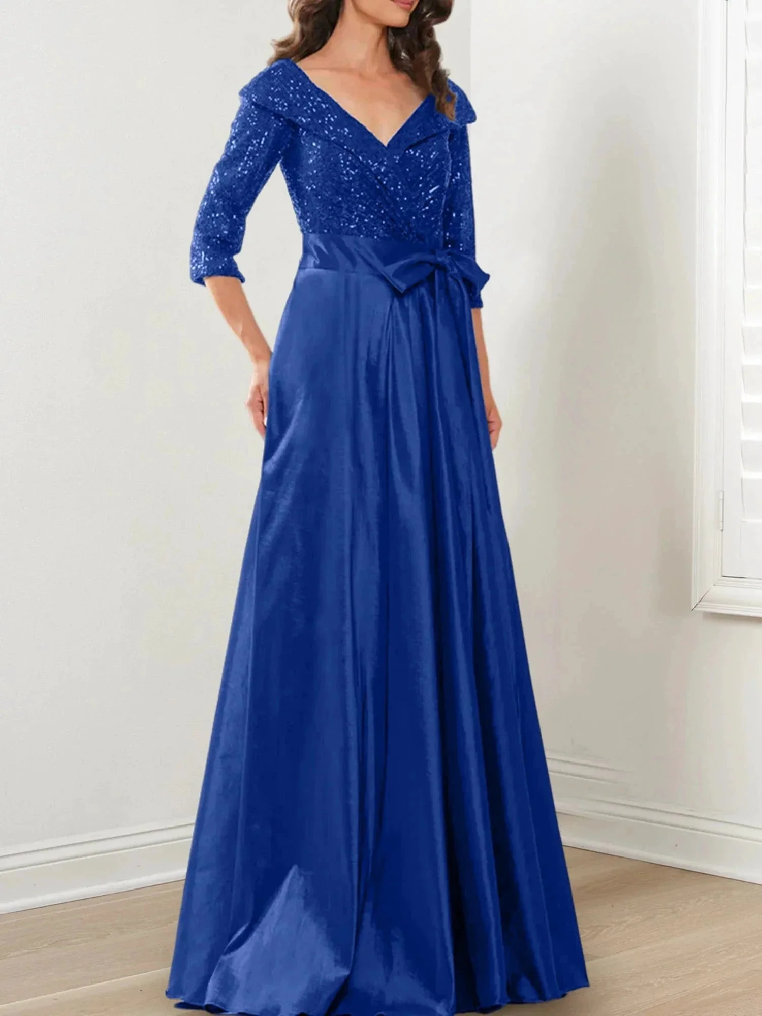 A-Line/Princess V-Neck Floor-Length Mother of the Bride Dresses - Image 23