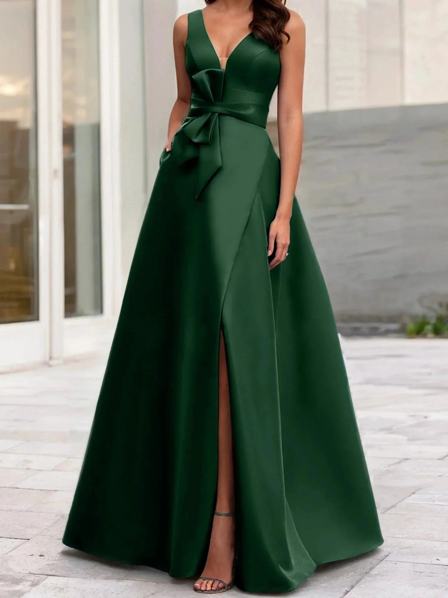 A-Line/Princess V-Neck Sleeveless  Mother Of The Bride Dresses With Split Side - Image 12