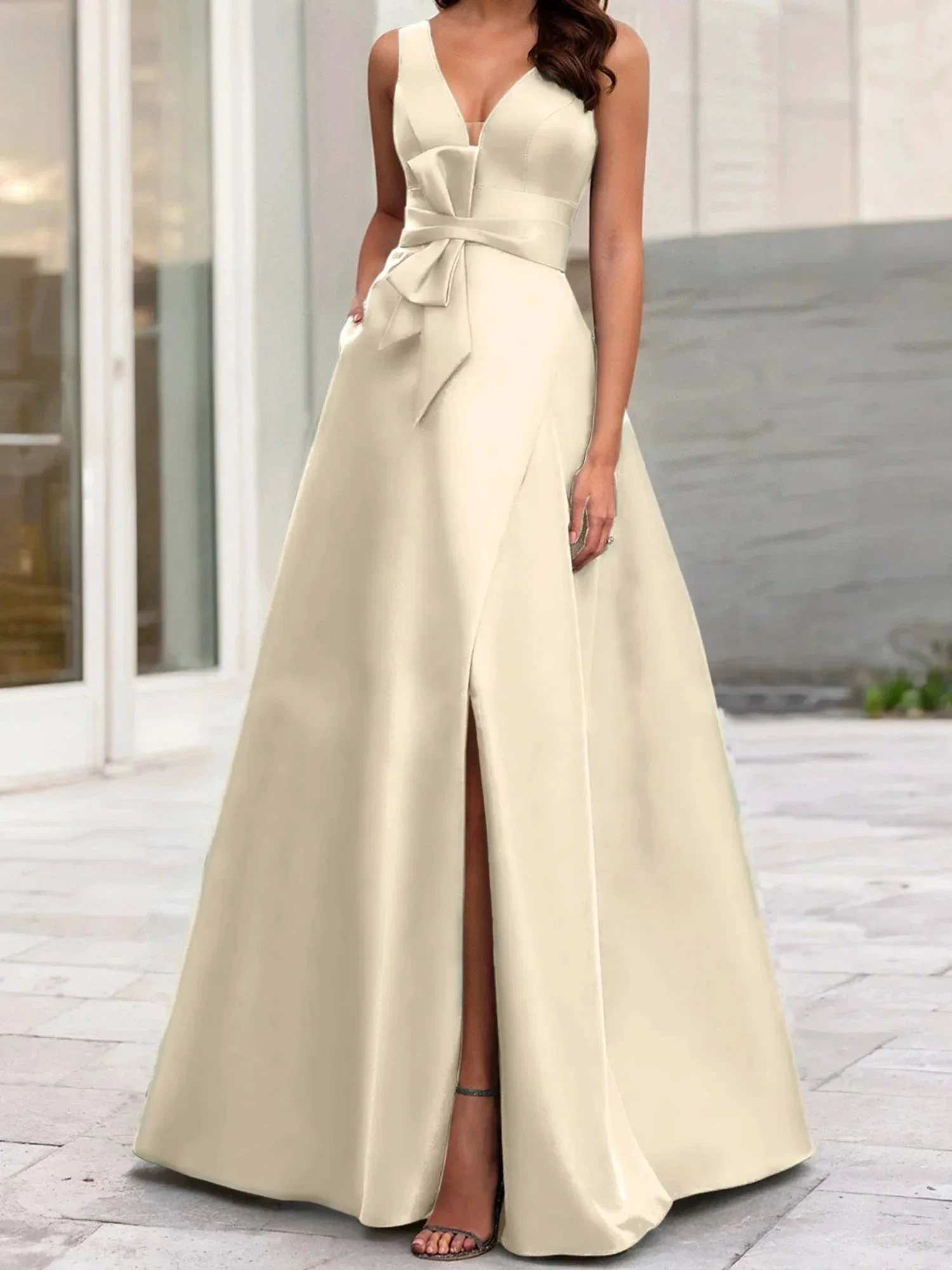 A-Line/Princess V-Neck Sleeveless  Mother Of The Bride Dresses With Split Side - Image 29