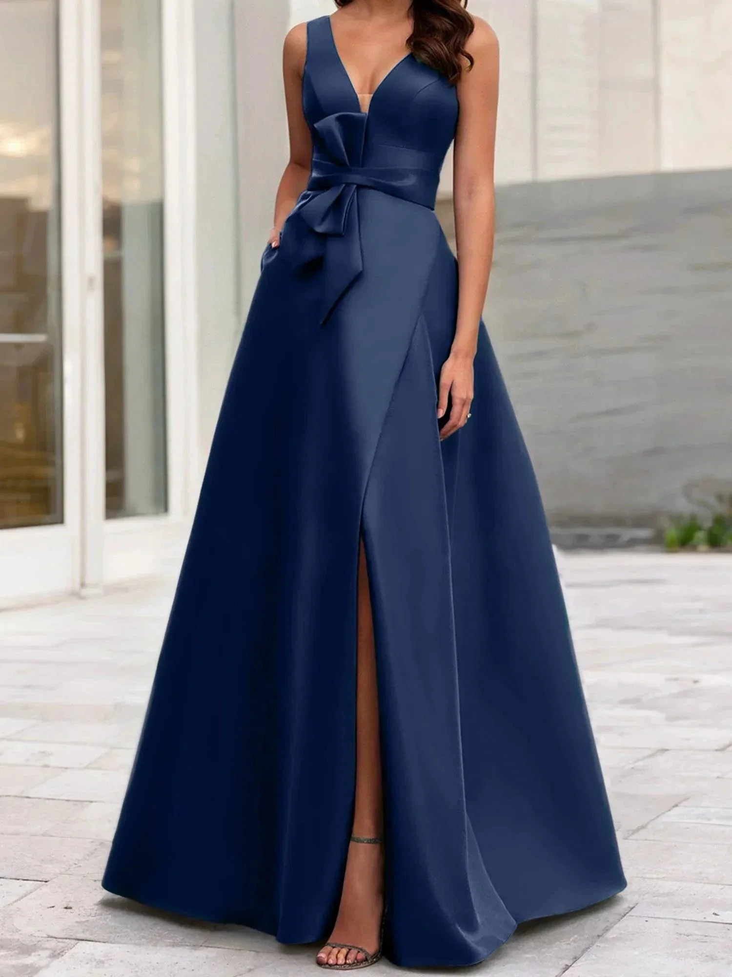 A-Line/Princess V-Neck Sleeveless  Mother Of The Bride Dresses With Split Side - Image 40