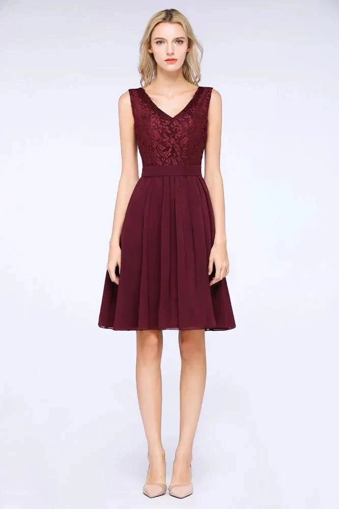 A-Line Ruffles Chiffon Lace V-Neck Evening Party Dress Sleeveless Knee-Length Homecoming Dress - Image 4