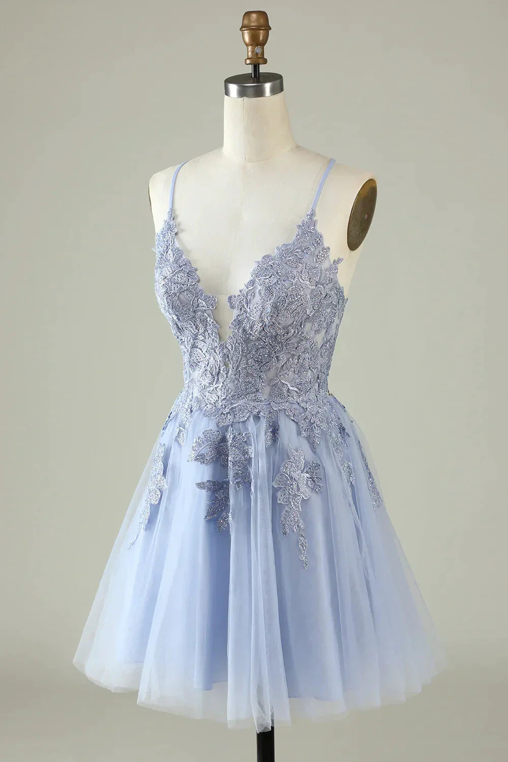 A Line Spaghetti Straps Light Purple Short Homecoming Dress with Appliques Y2671 - Image 2