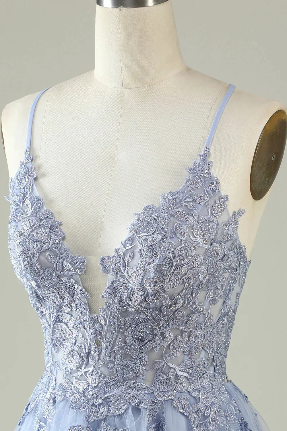 A Line Spaghetti Straps Light Purple Short Homecoming Dress with Appliques Y2671 - Image 5