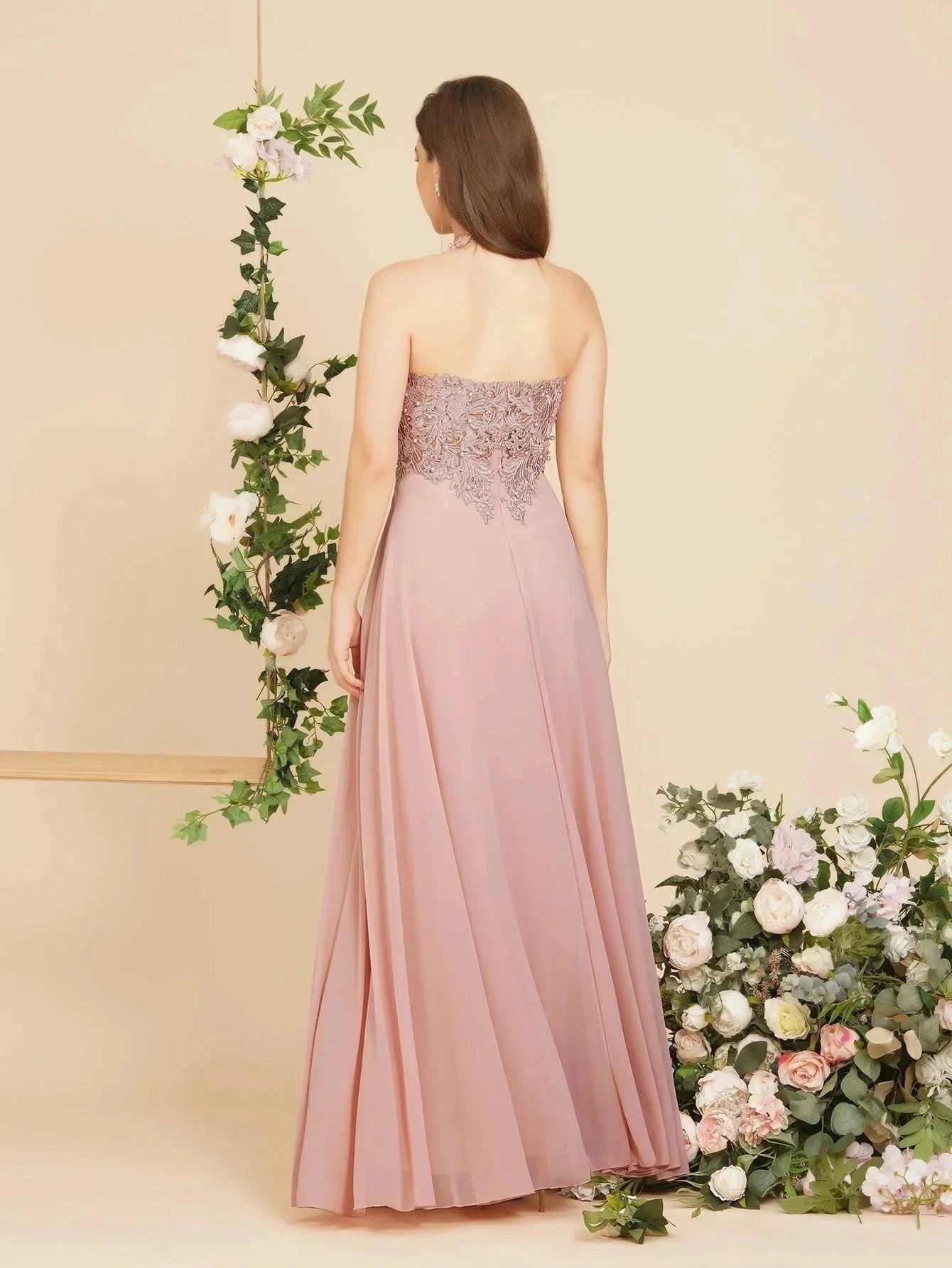 A-line V-neck Appliques Chiffon Evening Maxi Dresses Sleeveless Bridesmaid Dress - Image 2