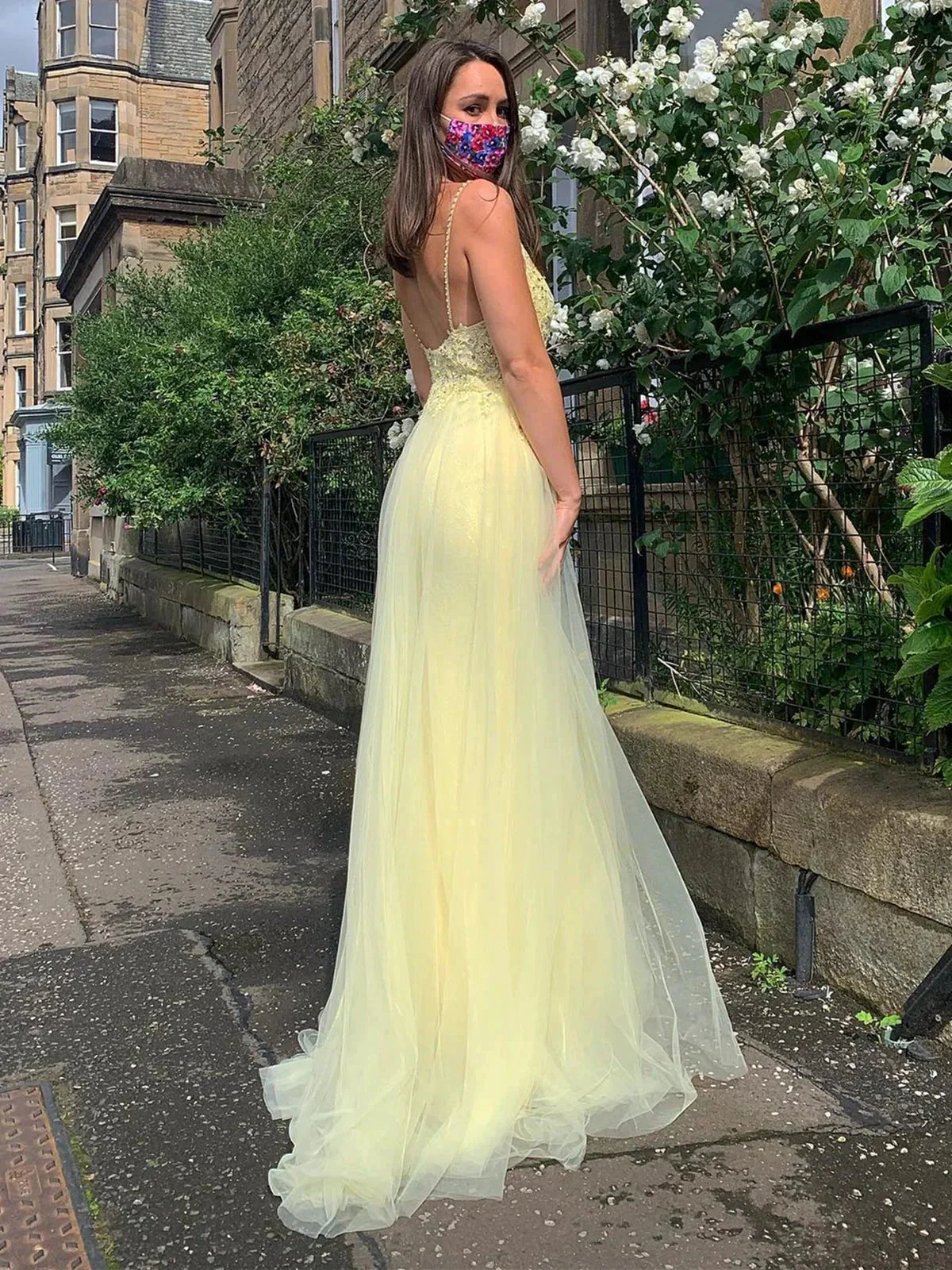 A Line V Neck Backless Lace Long Prom Dresses with Slit Yellow Formal Evening Gowns - Image 2