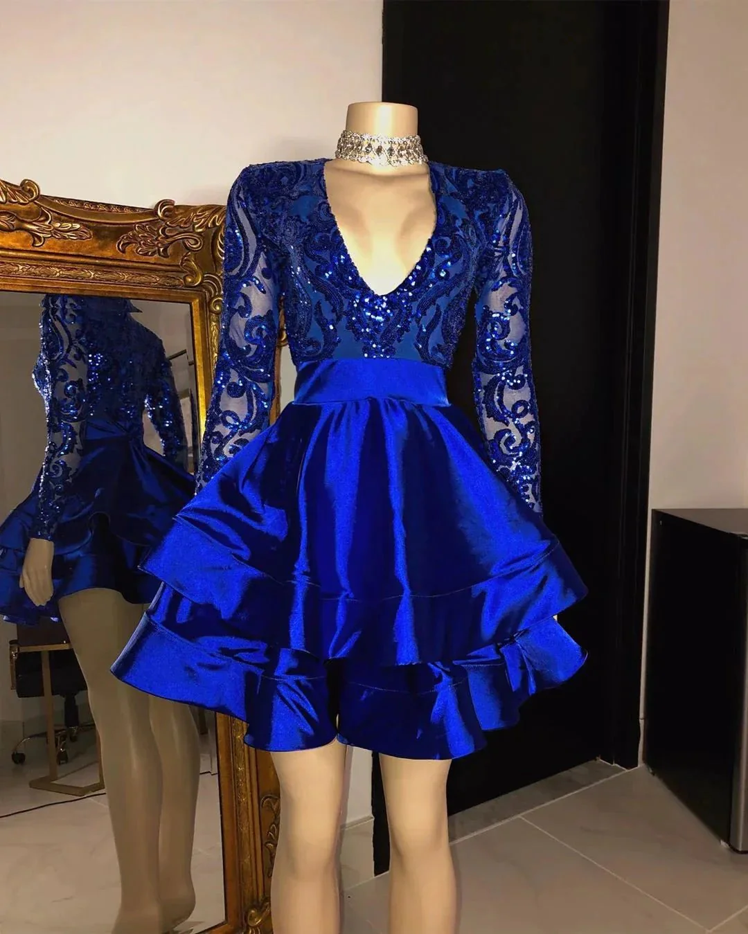A-line V-neck Layers Sequins Short Prom Dress with Sleeves - Image 2