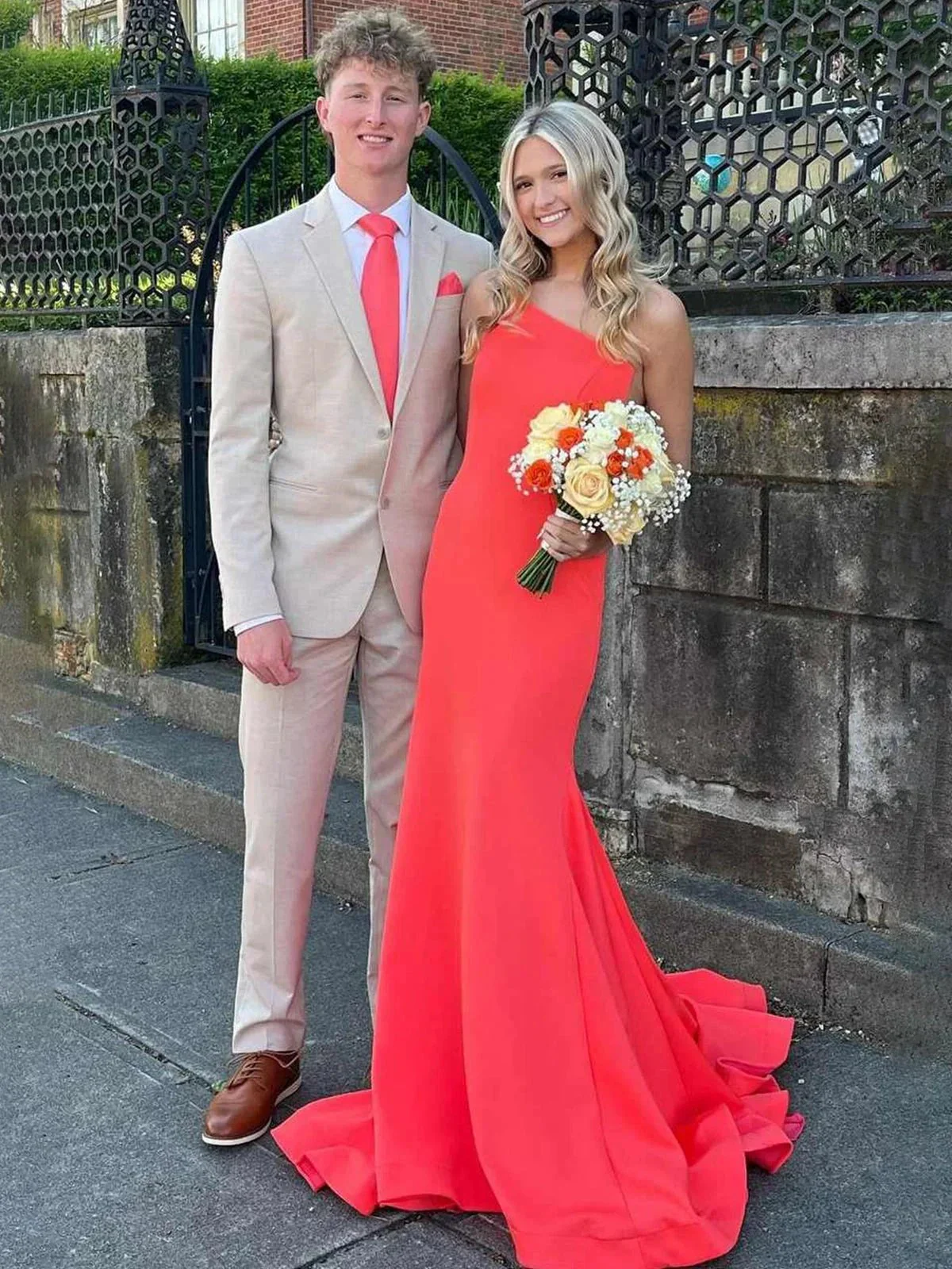 Adley  | One Shoulder Mermaid Sleeveless Satin Prom Dress with Train - Image 3