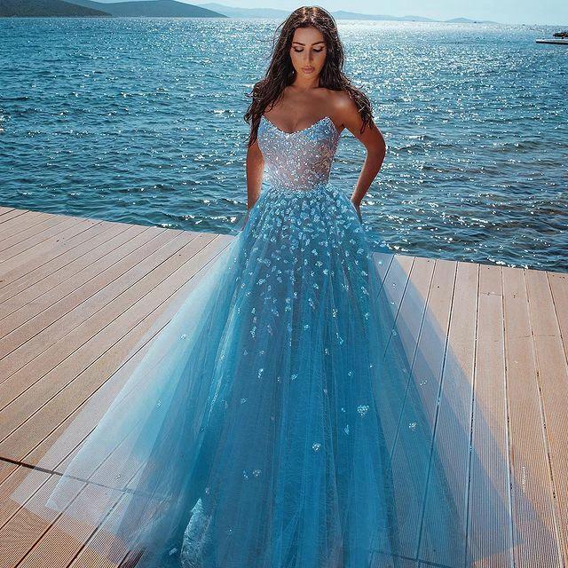 Alluring Strapless Sweetheart Tulle Beading Prom Dress - Image 2