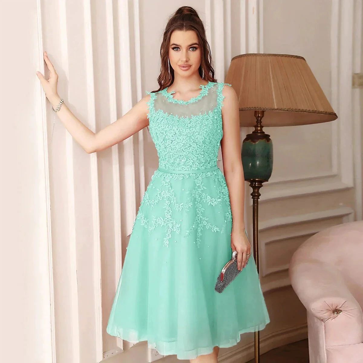 Amazing A-Line Scoop Sleeveless Lace Short Bridesmaid Dresses - Image 3
