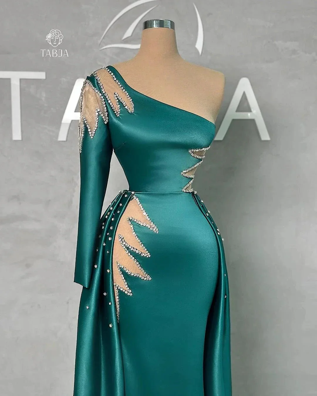 Amazing Floor Length One Shoulder Rhinestones Long Sleeve Prom Dress With Detachable Train - Image 2