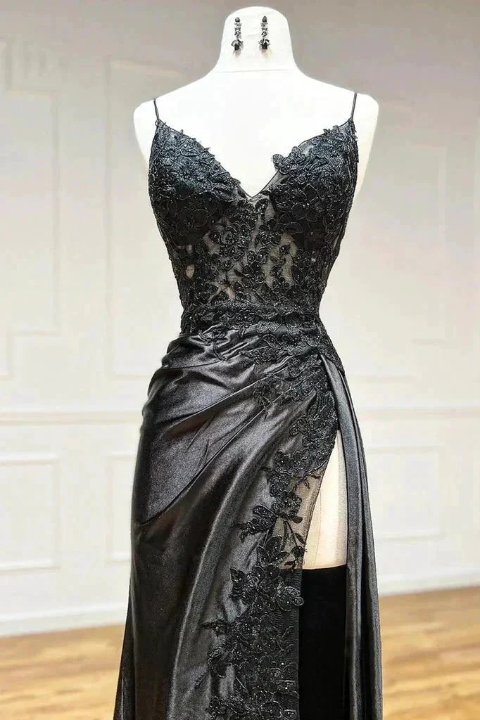 Amazing Long Black V-neck Spaghetti Straps Lace Sleeveless Prom Dress With Slit - Image 4