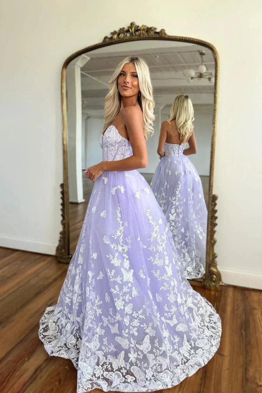 Amazing Long Lilac A-line Sweetheart Strapless Prom Dress With Lace - Image 3