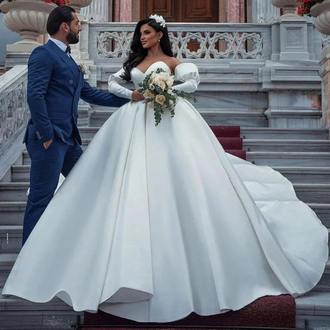 Amazing Long Princess Satin Sweetheart Wedding Dresses with Sleeves - Image 4