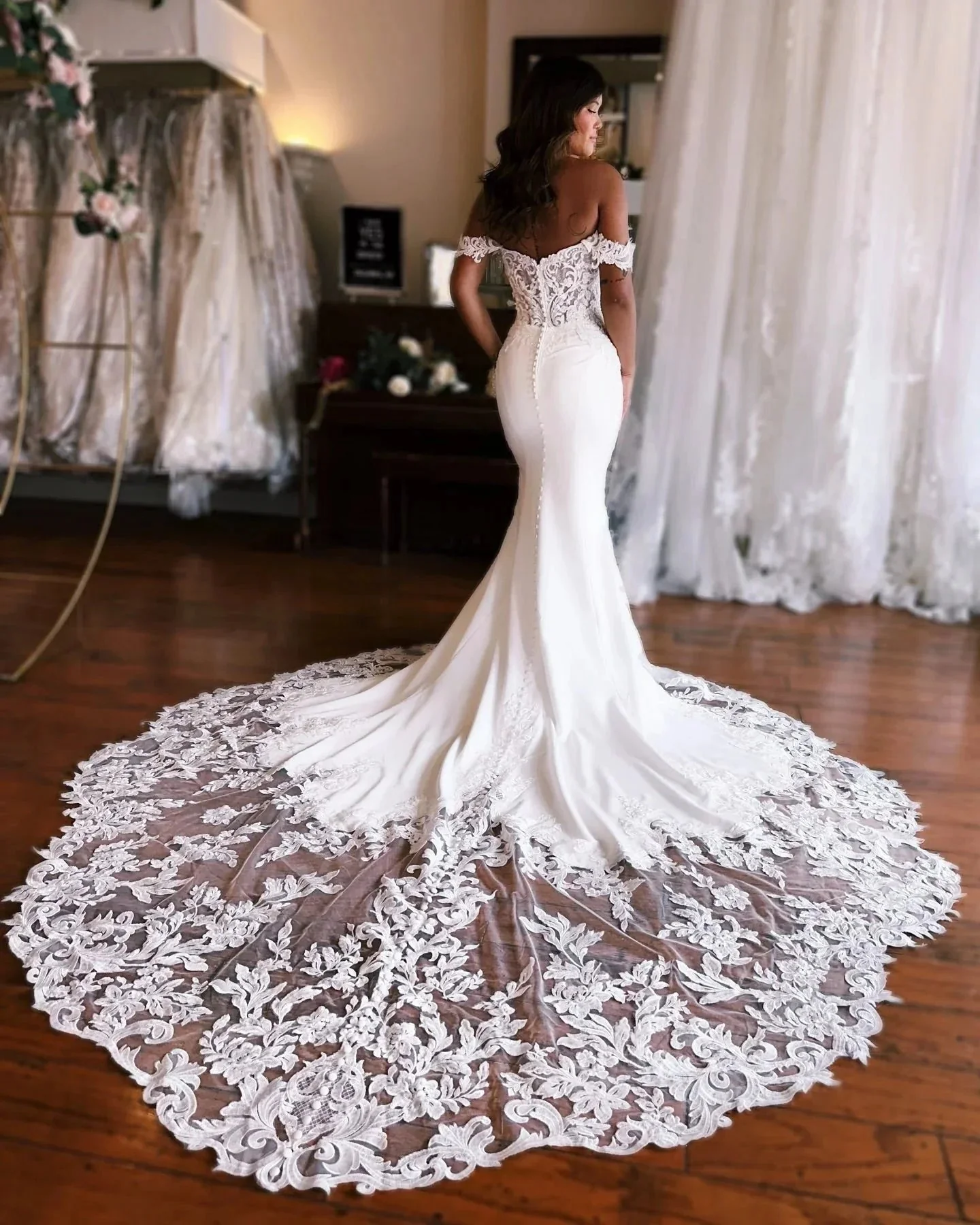 Amazing Mermaid Off-the-shoulder Sweetheart Sleeveless Appliques Satin Lace Train Wedding Dress - Image 3