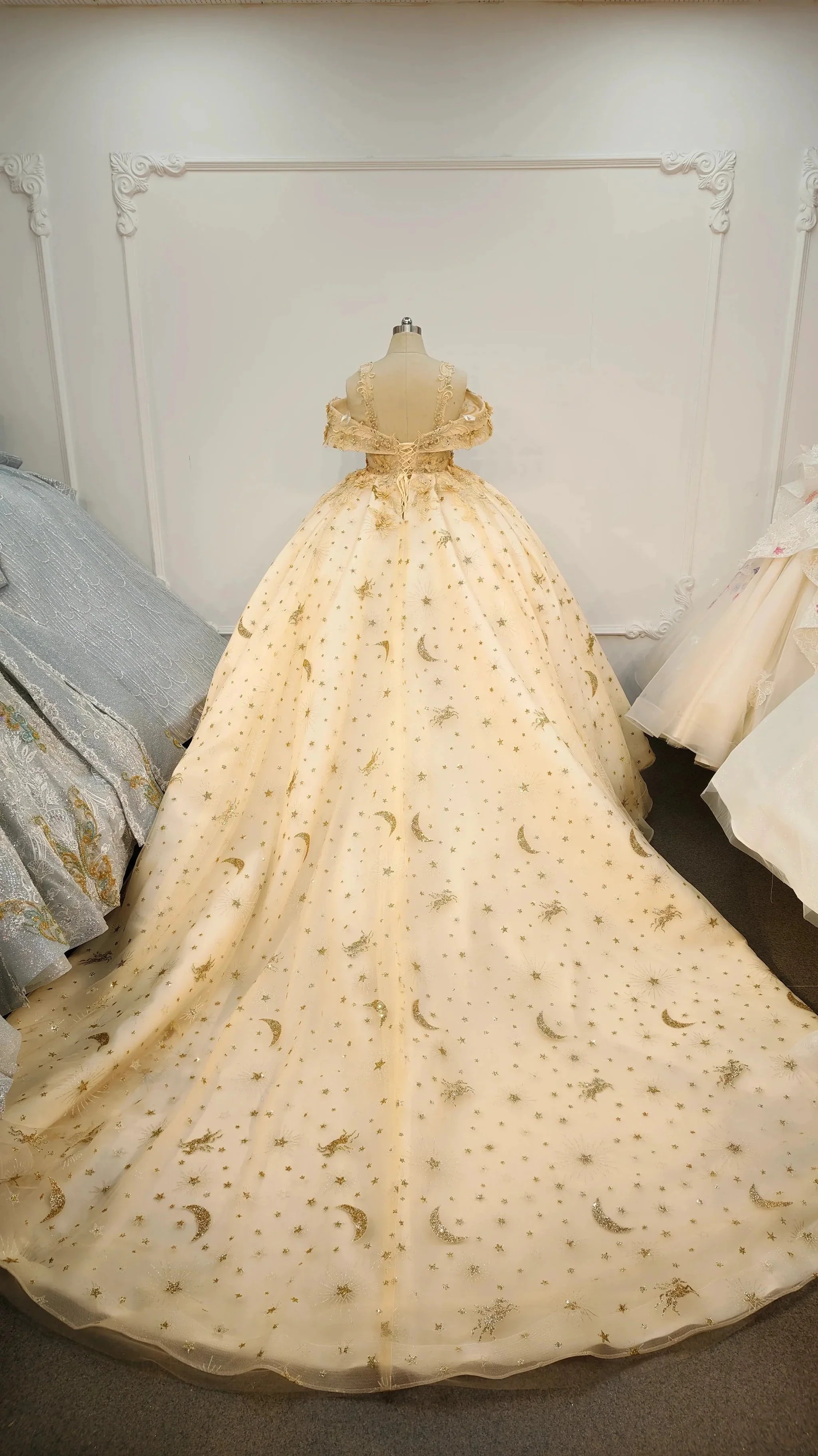 Celestial Off-the-Shoulder Ball Gown Wedding Dress with Star/Moon Embroidery & Beaded Floral Appliqués Ye-2040 - Image 4
