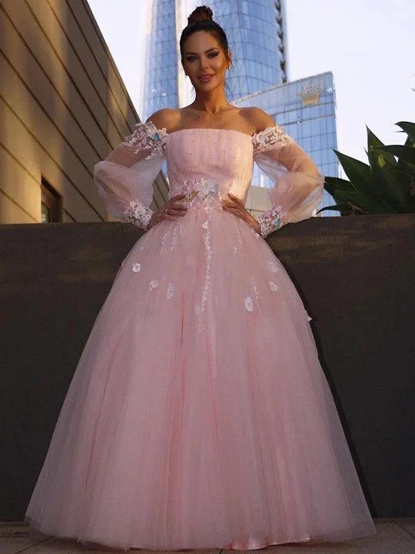Ball Gown Hand-Made Flower Tulle Long Sleeves Off-the-Shoulder Floor-Length Prom Dresses - Image 7