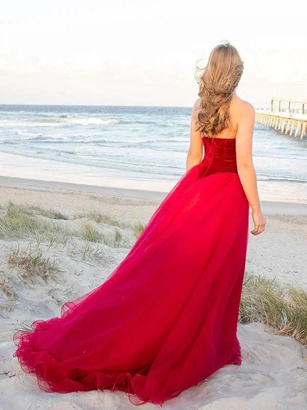 Ball Gown Sweetheart Tulle Sleeveless Court Train Prom Dresses - Image 3