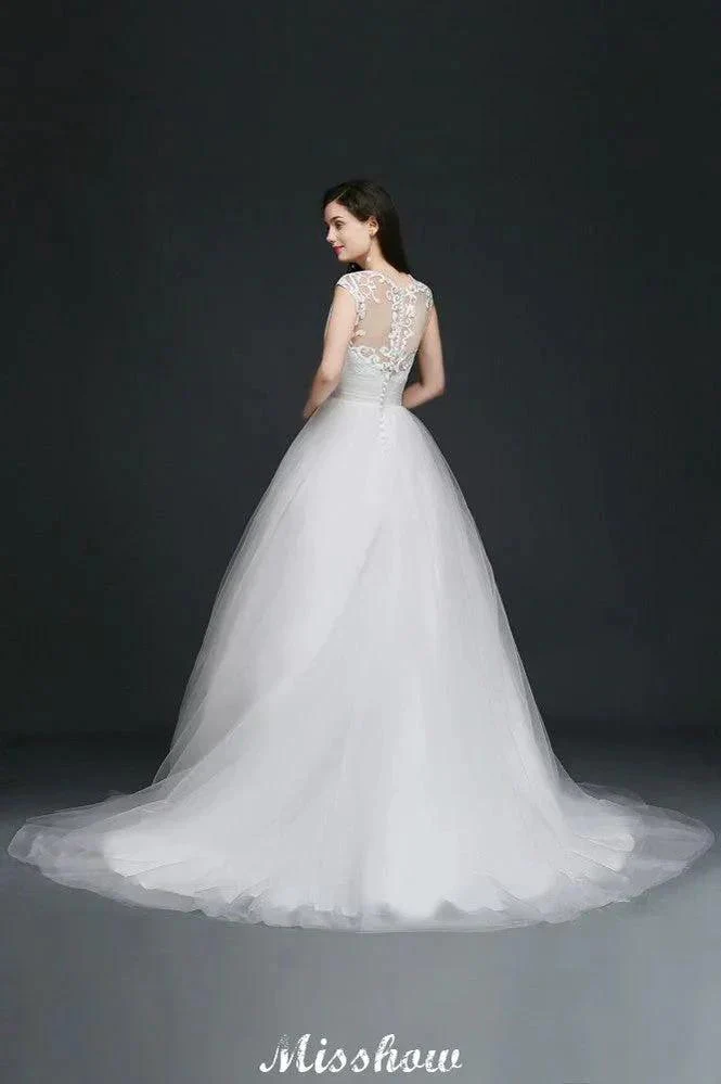 Ball Gown V-Neck Tulle Elegant Wedding Dresses with Buttons - Image 4
