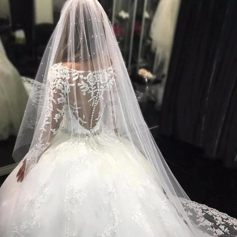 Gorgeous Tulle Appliques Scoop Long Sleeves Crystal Wedding Dress - Image 3