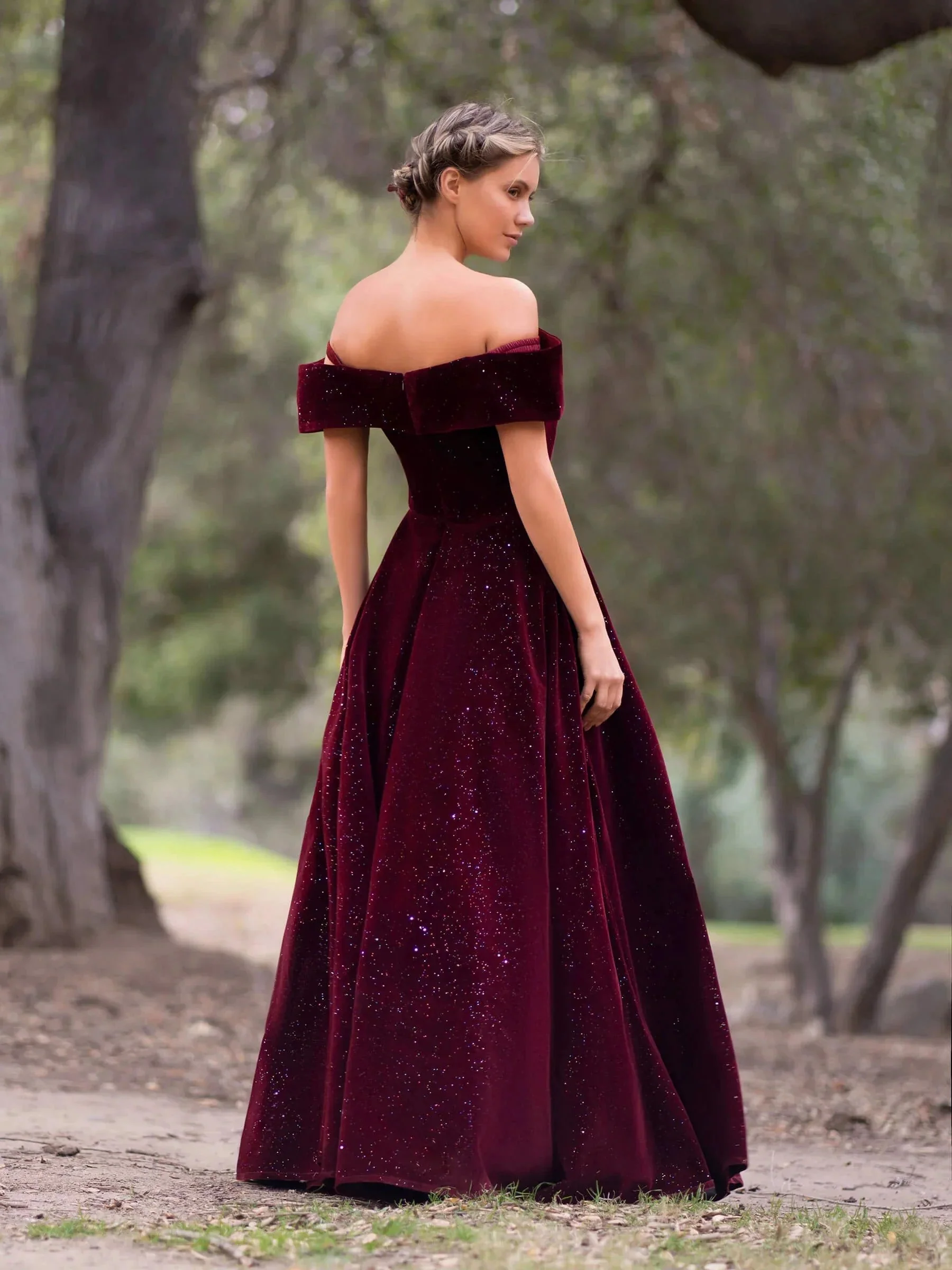 Bateau Neckline Velvet Floor Length Prom Dress - Image 2