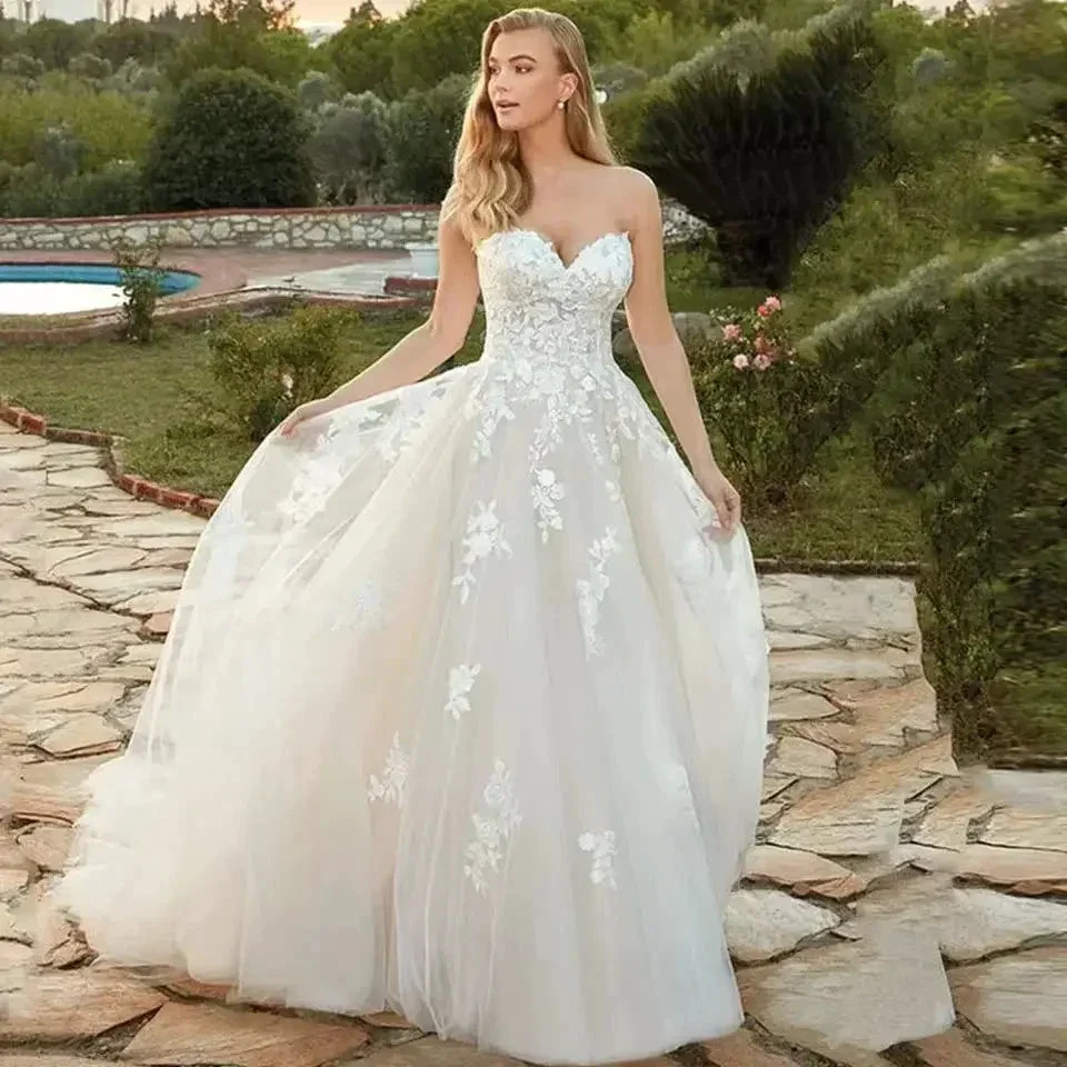 Beach Ivory Wedding Dresses for Women 2023 Summer Sweetheart A-Line Floor Length Illusion Bride Dress Bow Back Lace Applique - Image 4