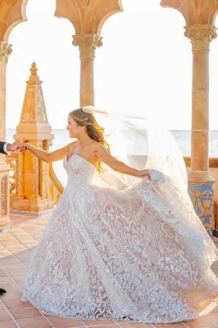 Beautiful A-Line Long White Sleeveless Wedding Dresses With Lace - Image 3