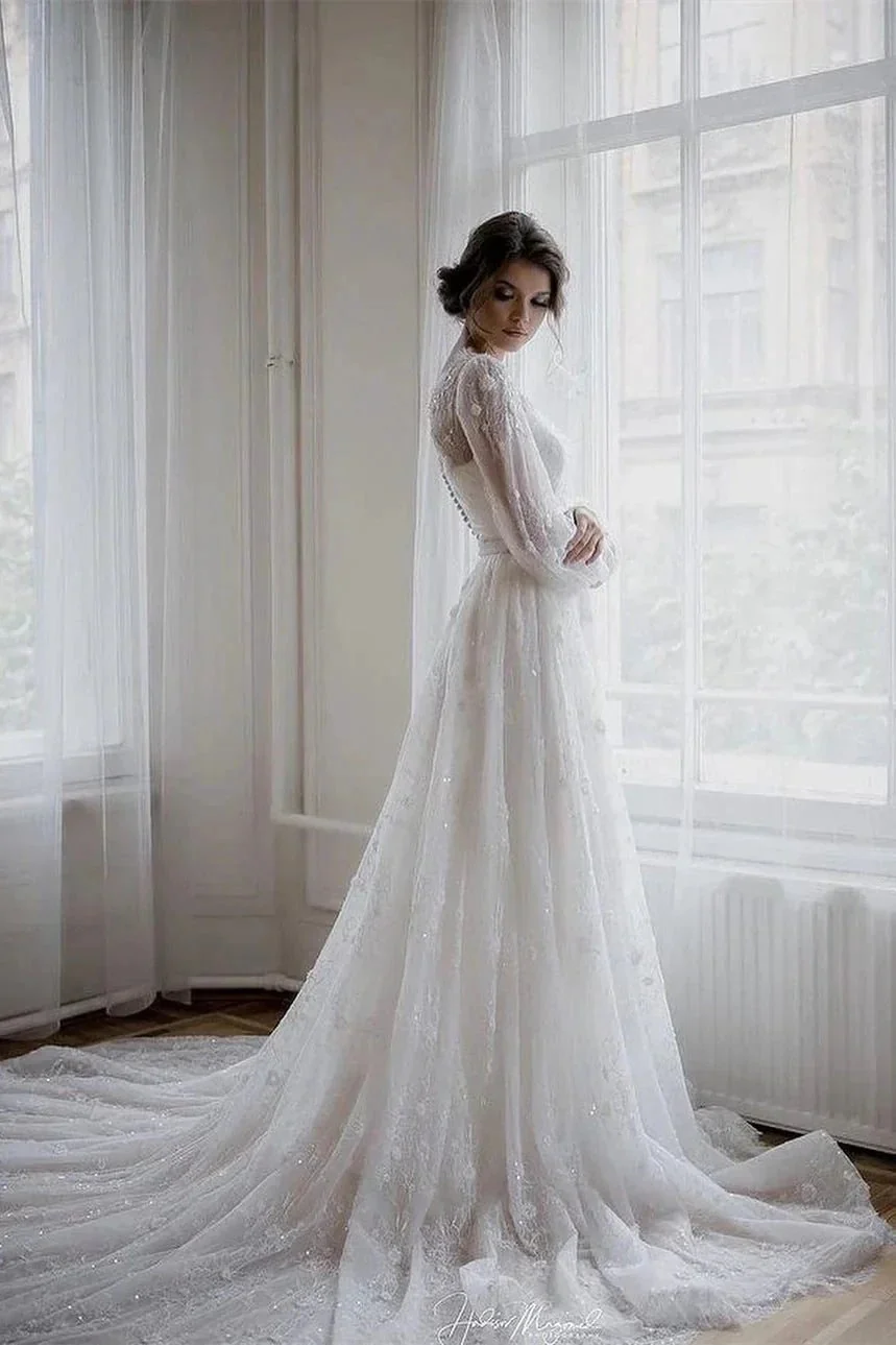 Beautiful A-line White Long Sleeves Lace Appliques Wedding Dress - Image 2
