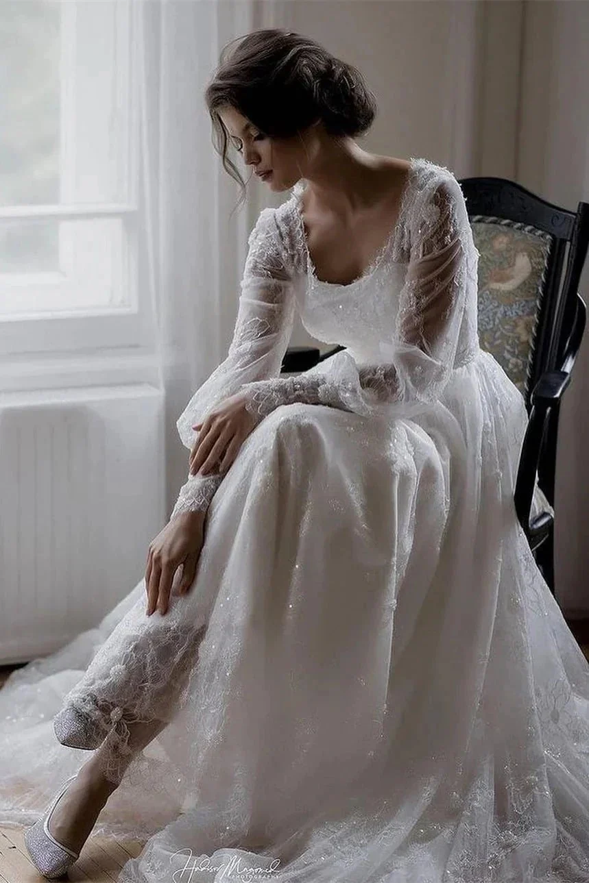 Beautiful A-line White Long Sleeves Lace Appliques Wedding Dress - Image 3