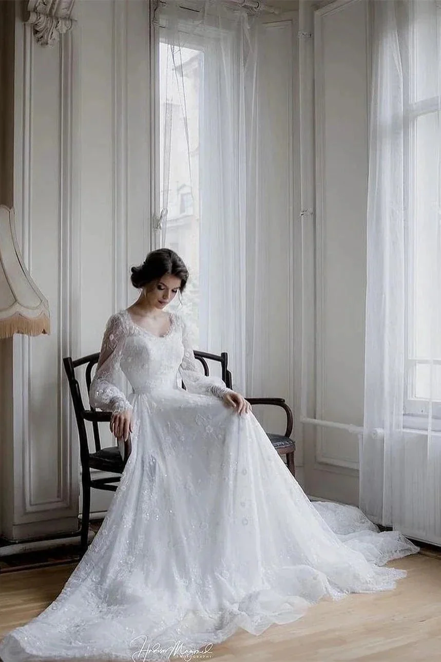 Beautiful A-line White Long Sleeves Lace Appliques Wedding Dress - Image 5