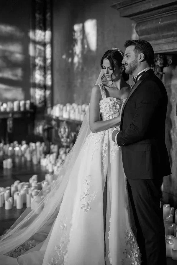 Beautiful Long A-line Split Front Sleeveless Wedding Dresses with Lace - Image 4