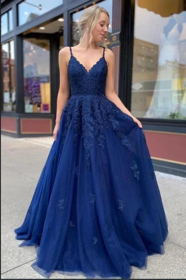 Beautiful Long A-line V-neck Tulle Backless Prom Dress with Appliques Lace - Image 2