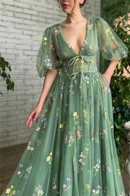 Beautiful Long Green V-neck A-line Appliques Prom Dress - Image 4