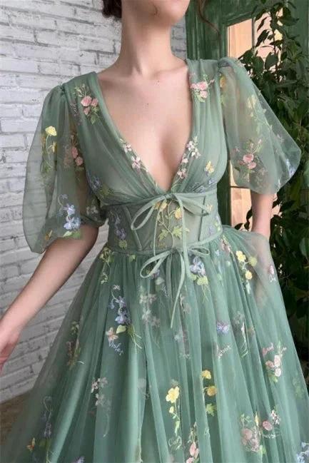 Beautiful Long Green V-neck A-line Appliques Prom Dress - Image 5