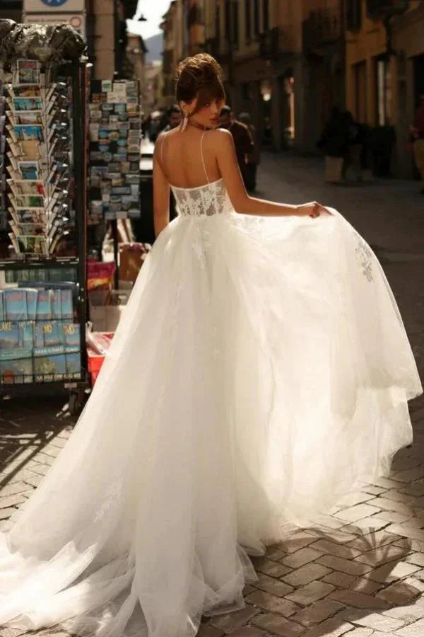 Beautiful Long Ivory A-line Spaghetti Straps Lace Tulle Wedding Dress - Image 4