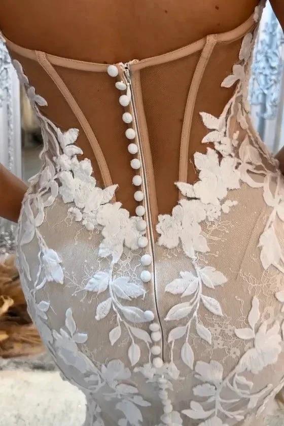 Beautiful Long Mermaid Off-the-shoulder Appliques Sleeveless Wedding Dress With Lace - Image 3