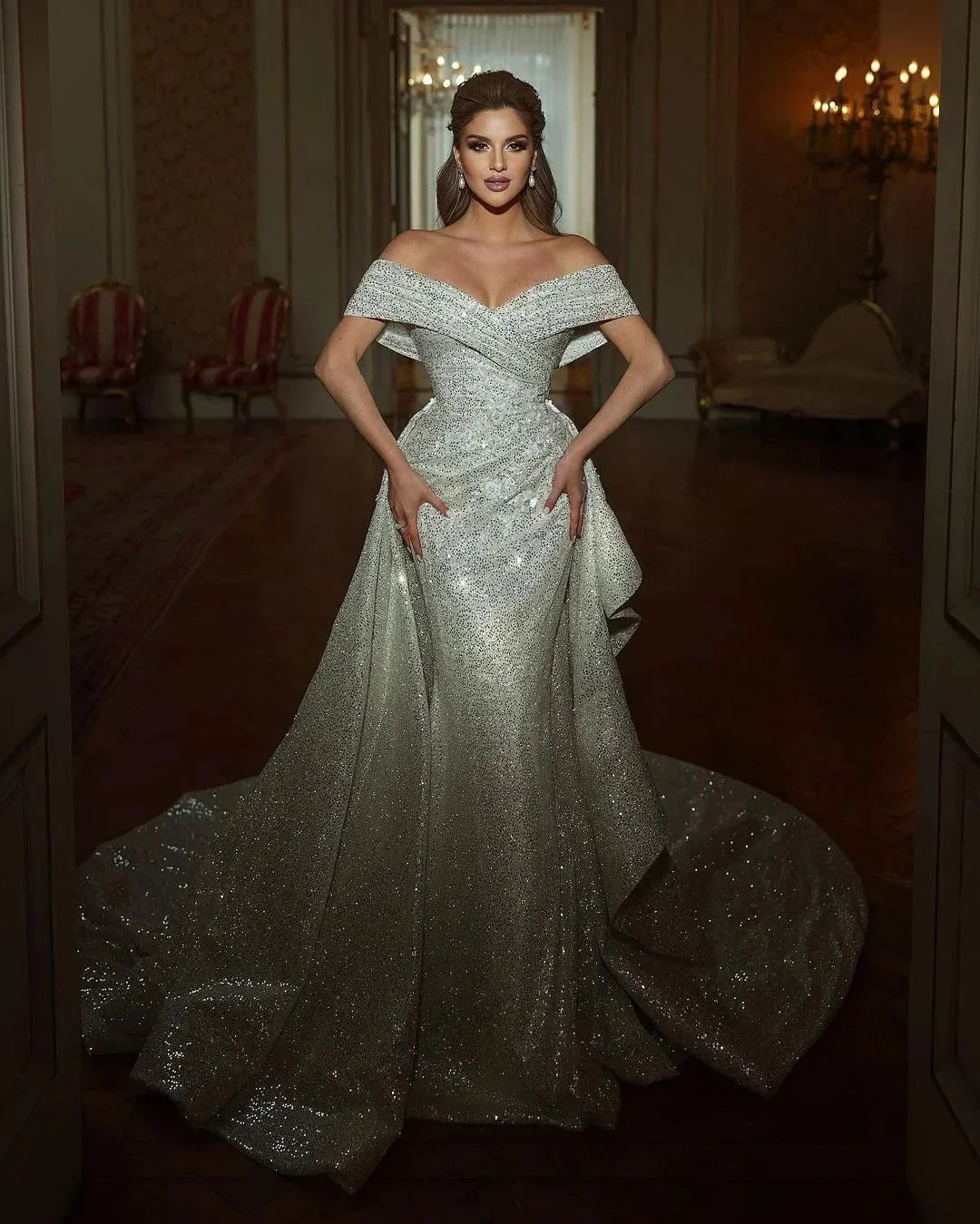 Beautiful Long Mermaid Off-the-shoulder Sequined Sleeveless Weddding Dress - Image 3