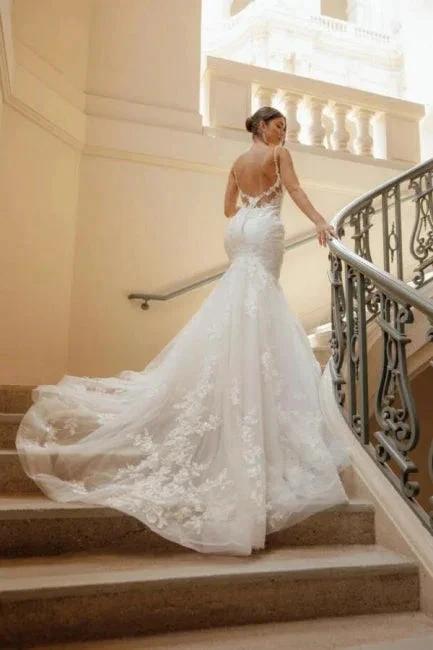 Beautiful Long Mermaid V-neck Spaghetti Straps Wedding Dresses with Lace - Image 2